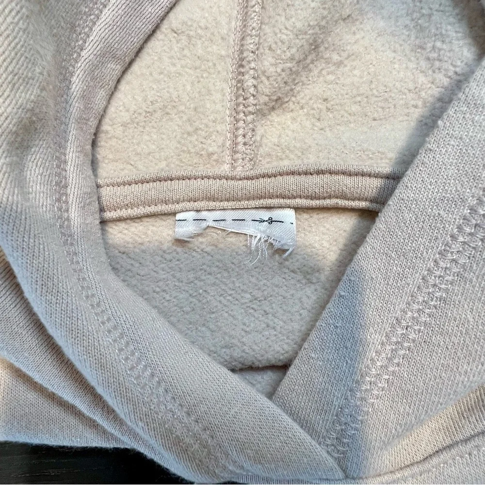 adidas Boys Tech Fleece Hoodie Tan Beige Athletic Logo Sweatshirt Youth M 10 12
